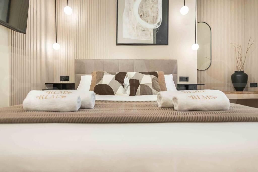 Romantic Getaway In The Center By Rems Apartment