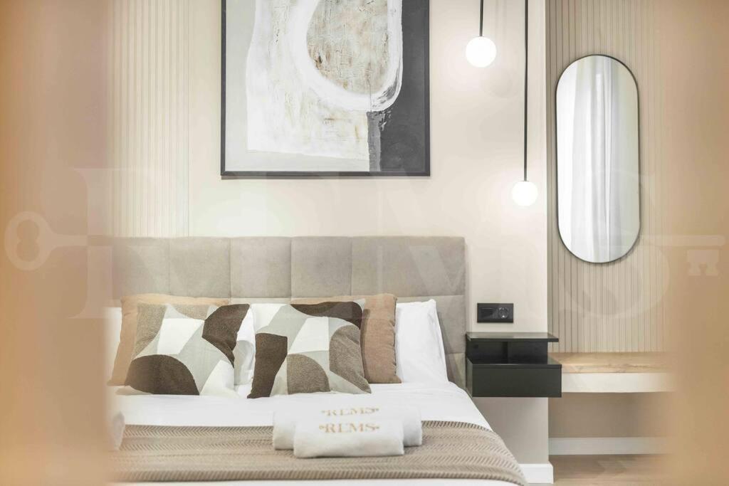 Romantic Getaway In The Center By Rems * Malaga